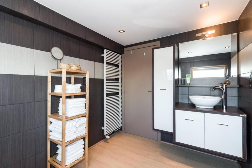 Duplex Appertement Met Zicht Damse Vaart @ Brugge Apartment Exterior photo